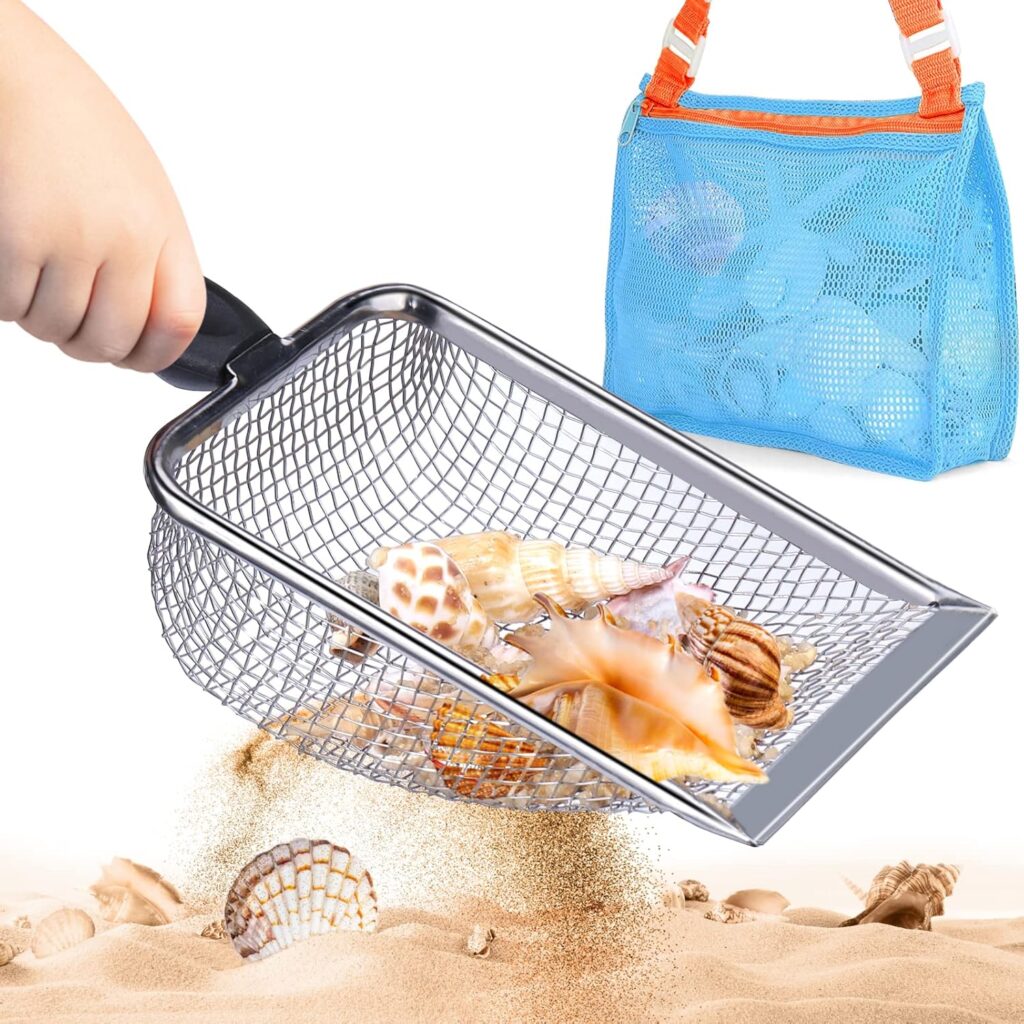 mesh bag and shovel | summer must haves